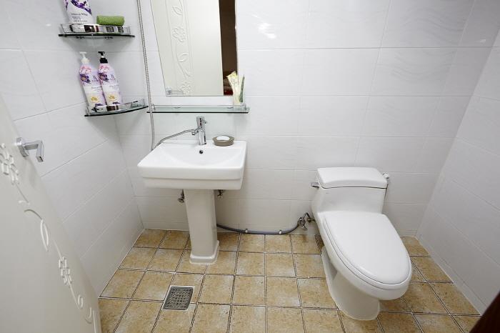Nadle Bang Hotel Csondzsu Kültér fotó