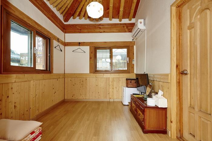 Nadle Bang Hotel Csondzsu Kültér fotó